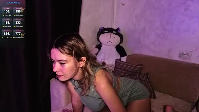 Snapshot of DemonaCast chatting on October 4, 2025, 7:45 pm DemonaCast online show from October 4, 2025, 7:45 pm