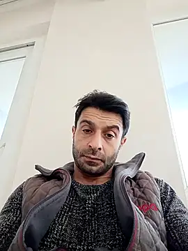 alex10alexx online show from March 25, 2026, 9:15 am