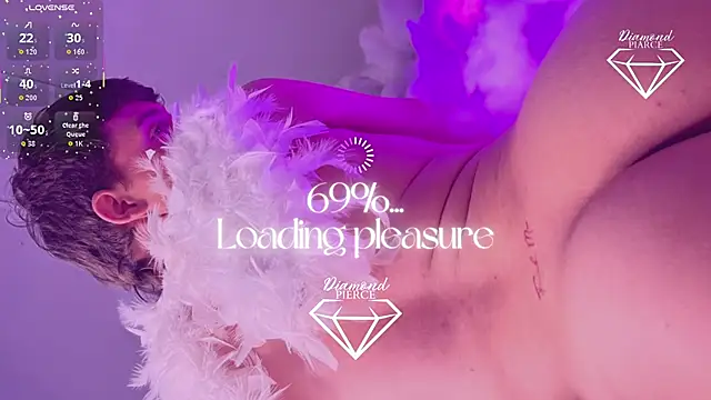 Diamond Piarce online show from November 29, 2025, 3:31 am