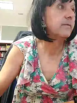 Emily de Carla online show from December 3, 2025, 4:16 pm