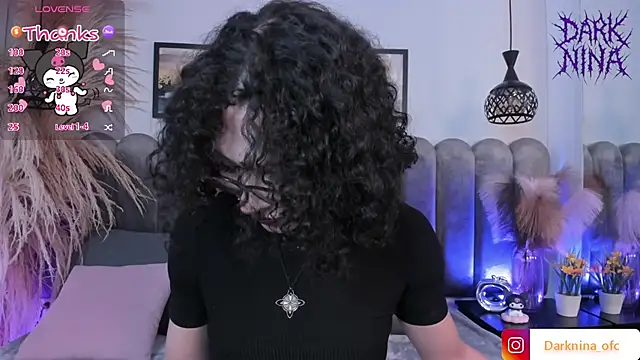 Dark nina  online show from October 10, 2025, 3:38 am