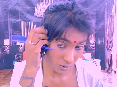 IndianRebel4u2Luv online show from June 17, 2026, 6:27 am