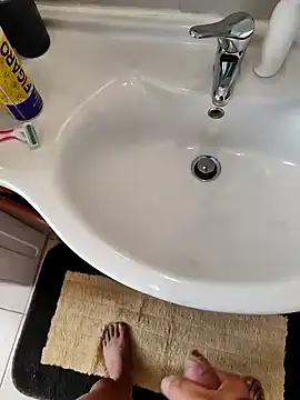 Snapshot of FedericaFederico chatting on October 7, 2025, 8:22 am FedericaFederico online show from October 7, 2025, 8:22 am