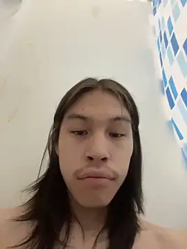 Snapshot of heytherepeoples717 chatting on February 16, 2026, 11:17 am heytherepeoples717 online show from February 16, 2026, 11:17 am