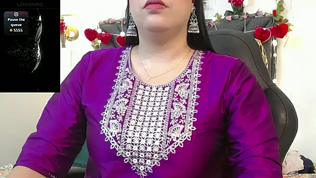 IndraKaur  online show from February 25, 2026, 11:42 am