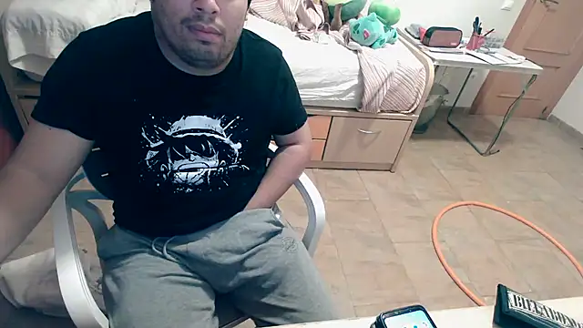 Martigato3 online show from October 27, 2025, 7:40 pm