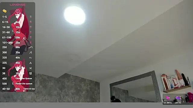 crystaldarliing online show from March 6, 2026, 2:46 pm