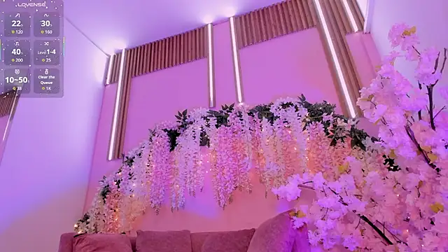 ThiccyLexxy online show from November 25, 2025, 12:05 pm