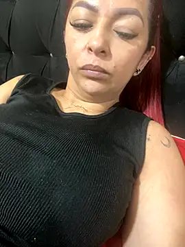 Vamanda05 online show from October 15, 2025, 11:27 pm