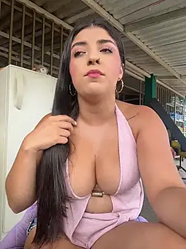 Isaa-Sweet online show from July 15, 2026, 5:07 pm