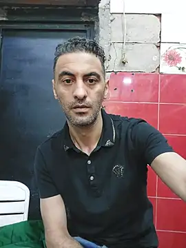 Mahdidido45 online show from June 18, 2026, 6:12 pm