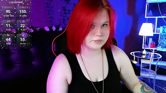 fillisfox  online show from September 19, 2025, 3:56 pm