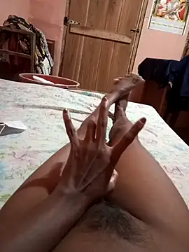 littlebunnySL online show from February 11, 2026, 4:06 am