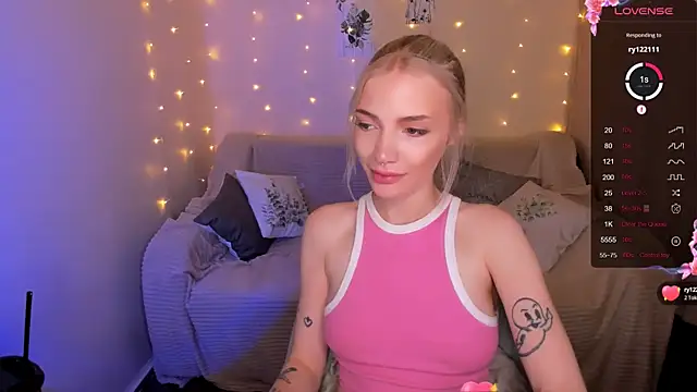 AnyaTaylor  online show from September 10, 2025, 2:22 am