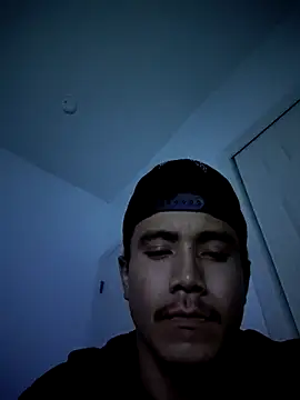 Snapshot of ernin2865 chatting on October 28, 2025, 9:57 am ernin2865 online show from October 28, 2025, 9:57 am