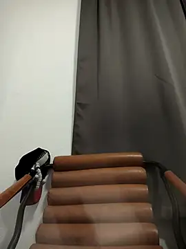 Snapshot of ernin2865 chatting on October 31, 2025, 9:54 am ernin2865 online show from October 31, 2025, 9:54 am