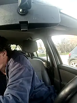 twitshe online show from November 5, 2025, 2:17 pm