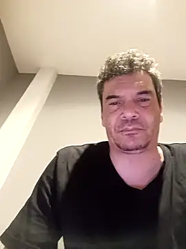 twitshe online show from January 6, 2026, 7:50 pm