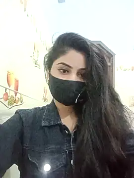 Hot-Soniya733 online show from December 20, 2025, 11:45 pm