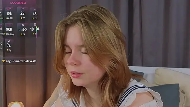 JulietteRain online show from November 24, 2025, 4:40 pm