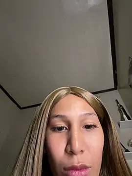 StellaMillers online show from June 5, 2026, 4:13 pm