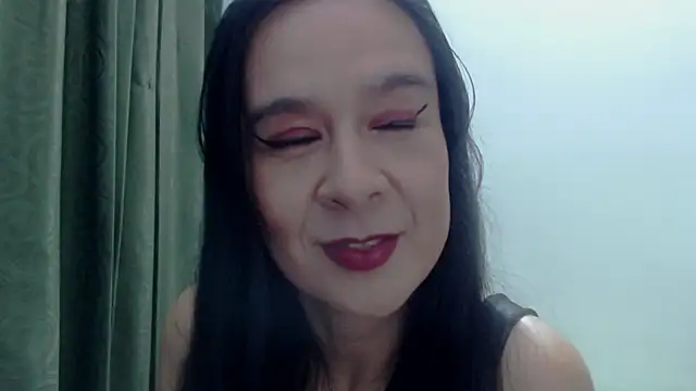 Snapshot of Aileendarkhot chatting on September 10, 2025, 4:01 am Aileendarkhot online show from September 10, 2025, 4:01 am