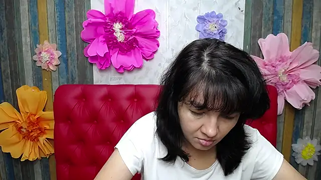 SelenaFly online show from September 9, 2025, 11:21 am