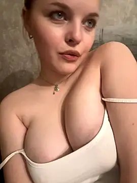 tamagocha online show from December 5, 2025, 8:49 pm