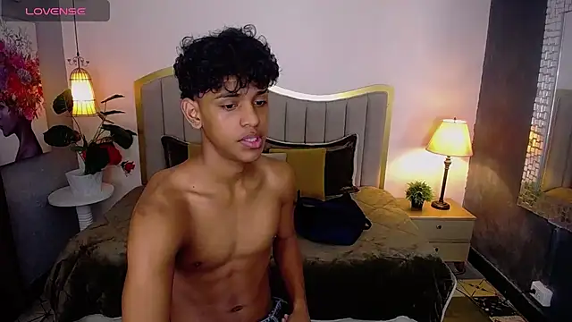 Snapshot of jhos_padill chatting on February 3, 2026, 1:27 pm jhos padill online show from February 3, 2026, 1:27 pm