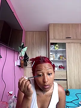 kitty moon1 online show from October 7, 2025, 4:26 pm