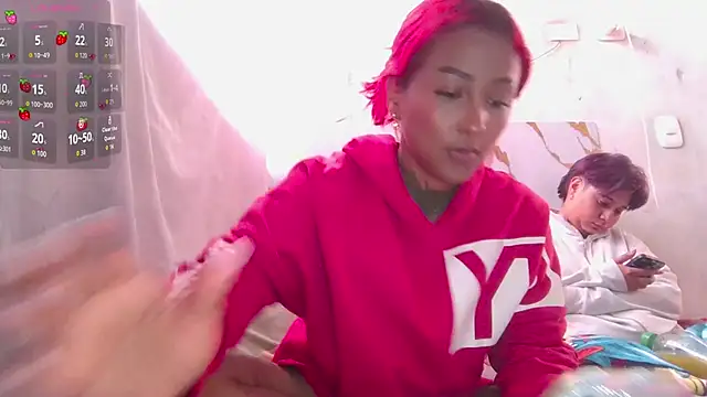 kitty moon1 online show from November 13, 2025, 9:25 pm