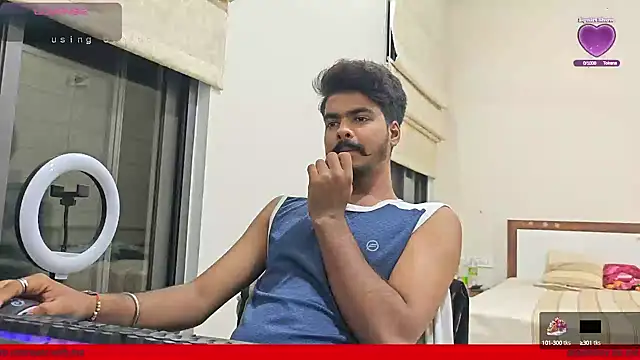 Snapshot of mrbuddy85 chatting on October 10, 2025, 5:23 pm mrbuddy85 online show from October 10, 2025, 5:23 pm