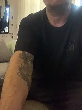 Snapshot of BurcuMertizmir chatting on October 26, 2025, 2:34 pm BurcuMertizmir online show from October 26, 2025, 2:34 pm