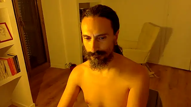 Snapshot of Mrkurt86 chatting on August 3, 2026, 11:08 pm Mrkurt86 online show from August 3, 2026, 11:08 pm
