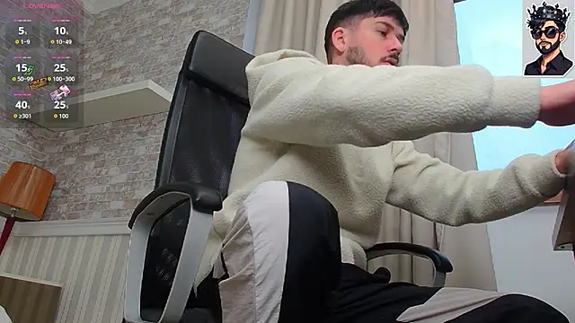 JonahShaw online show from November 3, 2025, 5:09 am