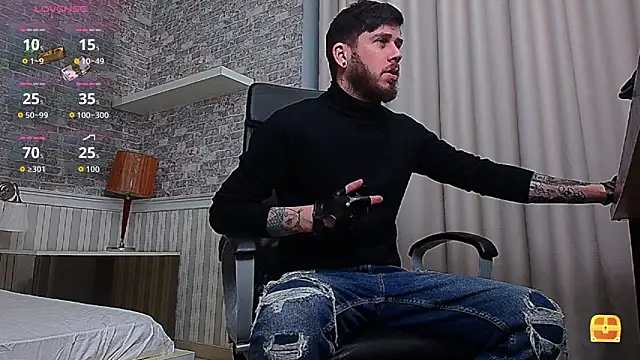 Snapshot of JonahShaw chatting on February 7, 2026, 5:22 am JonahShaw online show from February 7, 2026, 5:22 am