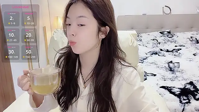 T-LL77- online show from February 11, 2026, 3:17 pm