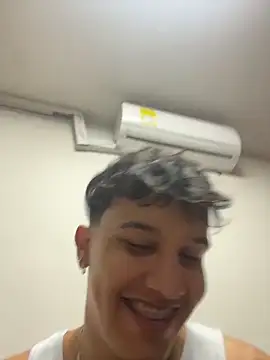 Leo Savage  online show from March 29, 2026, 3:39 am