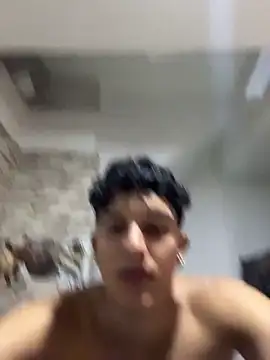 Leo Savage  online show from April 4, 2026, 4:22 am