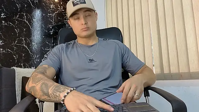 Alexander ferre online show from February 4, 2026, 1:17 pm