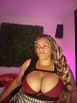 Snapshot of Eva_Luxei chatting on November 20, 2025, 1:50 am Eva Luxei online show from November 20, 2025, 1:50 am