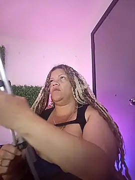 Snapshot of Eva_Luxei chatting on January 14, 2026, 6:52 am Eva Luxei online show from January 14, 2026, 6:52 am