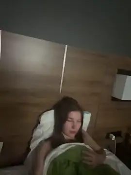 Snapshot of Throatgoat2026 chatting on January 17, 2026, 11:37 am Throatgoat2026 online show from January 17, 2026, 11:37 am