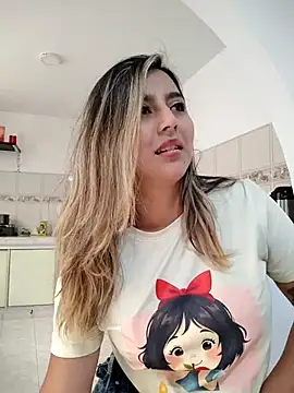 Snapshot of CelestePrince2 chatting on October 14, 2025, 10:21 pm CelestePrince2 online show from October 14, 2025, 10:21 pm