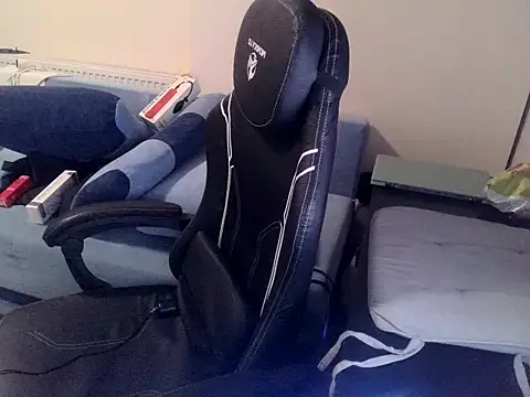 Wyrolowanyyy online show from February 26, 2026, 12:42 am