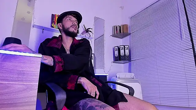 dex 55 online show from November 4, 2025, 12:43 am