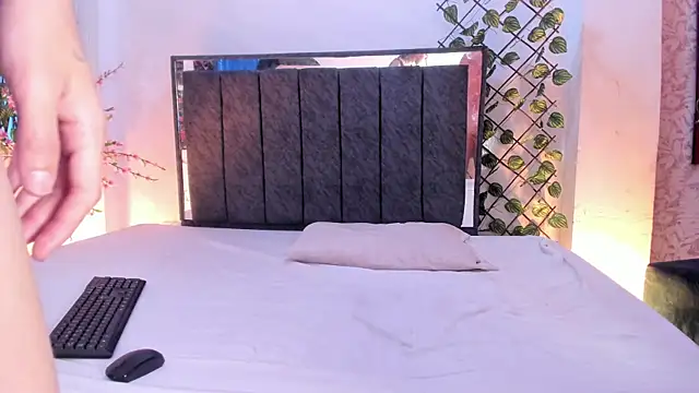 Jetf Andrea online show from January 14, 2026, 12:33 pm