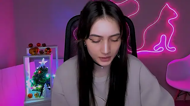 olivianorton online show from January 7, 2026, 12:18 pm