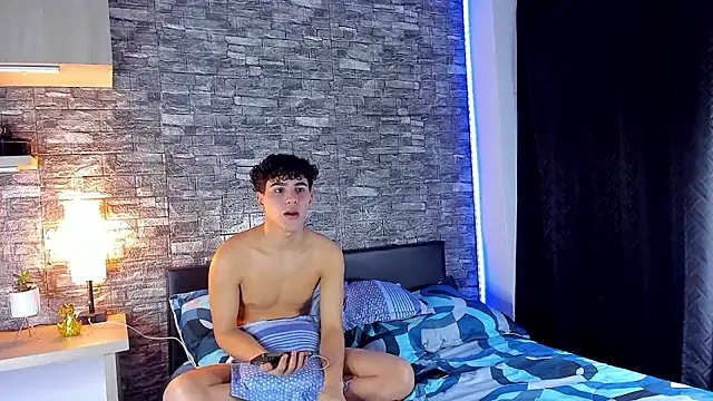 Theimperialboys  online show from January 18, 2026, 4:16 am