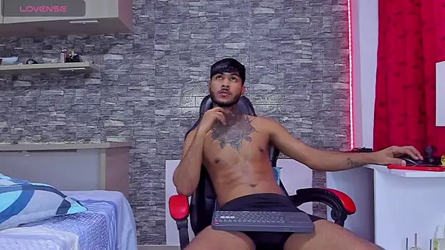 Snapshot of Theimperialboys_ chatting on July 22, 2026, 6:38 am Theimperialboys online show from July 22, 2026, 6:38 am